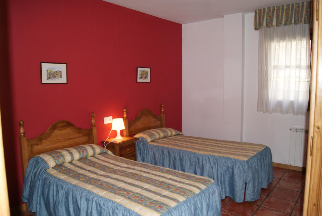 Pensio Samarra Hotel Ribera de Cardós Esterno foto